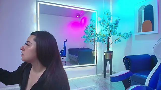 Anya_Volke Cameră chat live