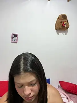 Abby_Coper1 Adlı Modelin Canlı Sohbet Odası