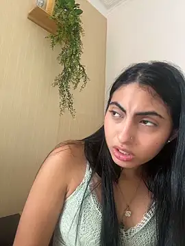 Онлайн чат Lily_Rush