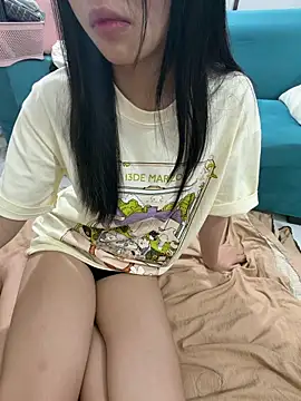 July_Sexy09 Adlı Modelin Canlı Sohbet Odası