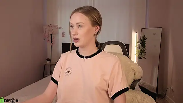 Živá chatovací místnost EvaHamilton