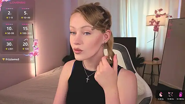 EvaHamilton élő chatszobája