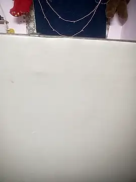 Živá chatovací místnost ravalicute__