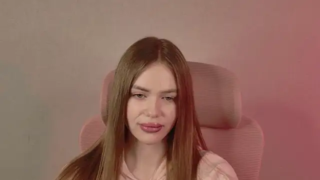 AnayaLowe Live Chatrum