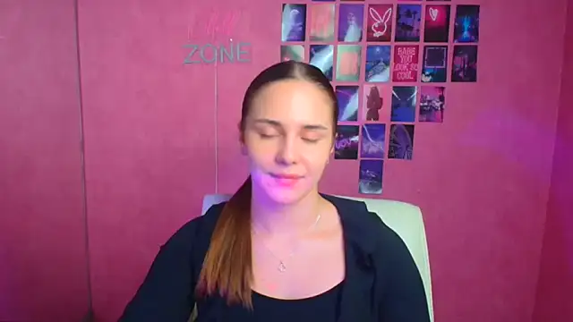 Kyara_ra live-chat rom