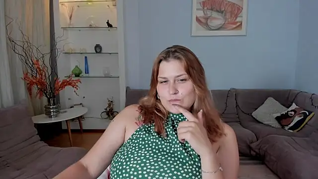 NoraLiin Cameră chat live