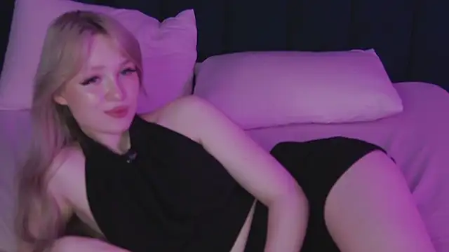 Онлайн чат Shy_Barbie