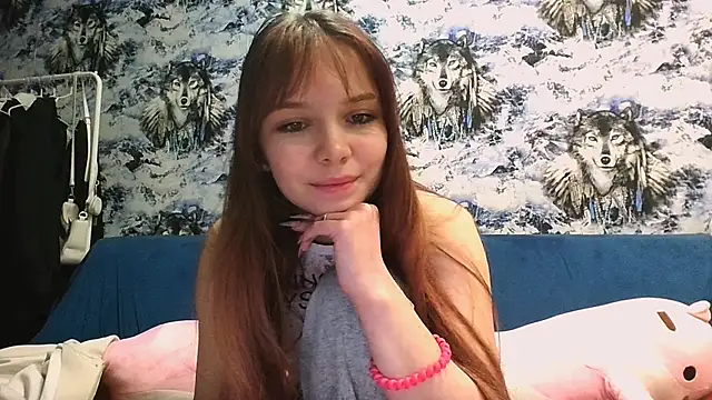 Princess_Mira's Live Chat Room