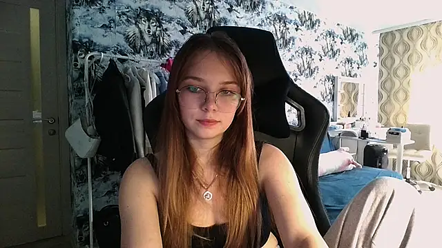 חדר צ'אט בשידור חי של Princess_Mira