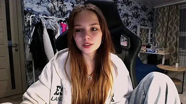 חדר צ'אט בשידור חי של Princess_Mira