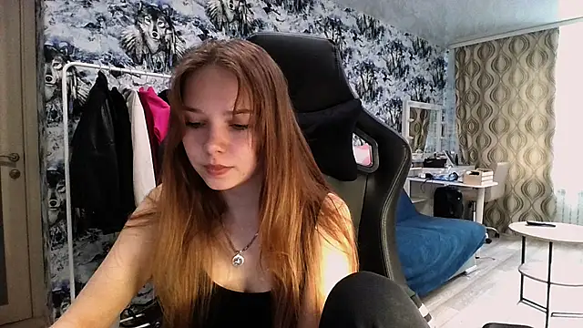 Princess_Mira Adlı Modelin Canlı Sohbet Odası