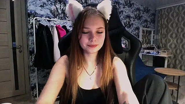 Princess_Mira's Live Chat Room