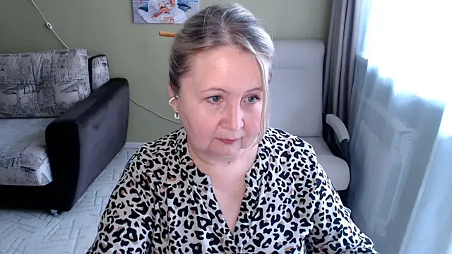 YanaMayer 실시간 채팅방