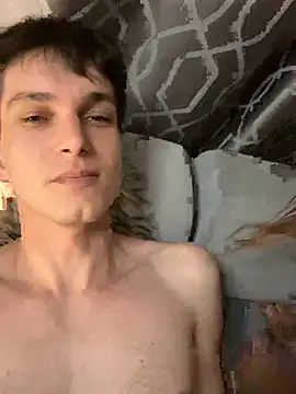 kittieSquad Cameră chat live