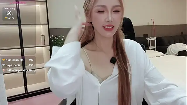 wenwen-mm Live Chatraum
