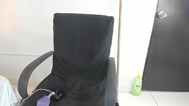 חדר צ'אט בשידור חי של lolabunnysc