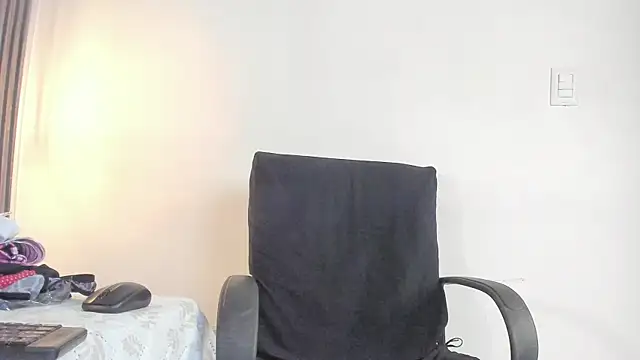 lolabunnysc Adlı Modelin Canlı Sohbet Odası