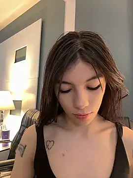 Maddison_Foxxx লাইভ চ্যাট রুম