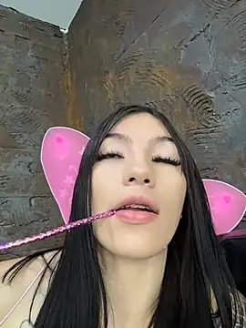 חדר צ'אט בשידור חי של Maddison_Foxxx
