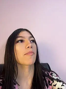 חדר צ'אט בשידור חי של Maddison_Foxxx