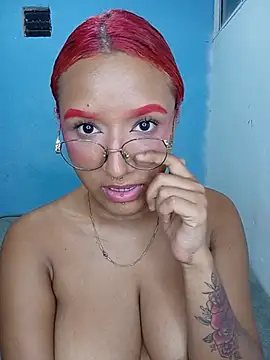 Živá chatovací místnost Lucero_777