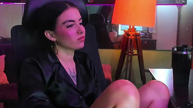 חדר צ'אט בשידור חי של isabella_hv
