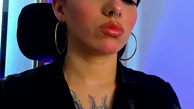 isabella_hv Live chatroom