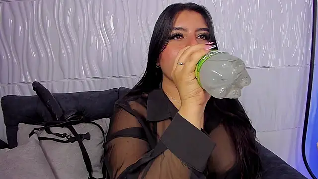 Pokój czatu na żywo – fernanda_mp2