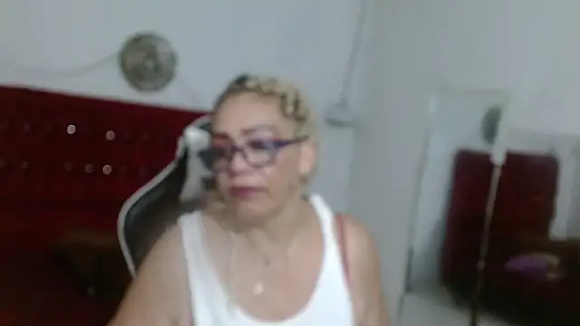 Sweet-Mommy-Milf: δωμάτιο απευθείας συνομιλίας