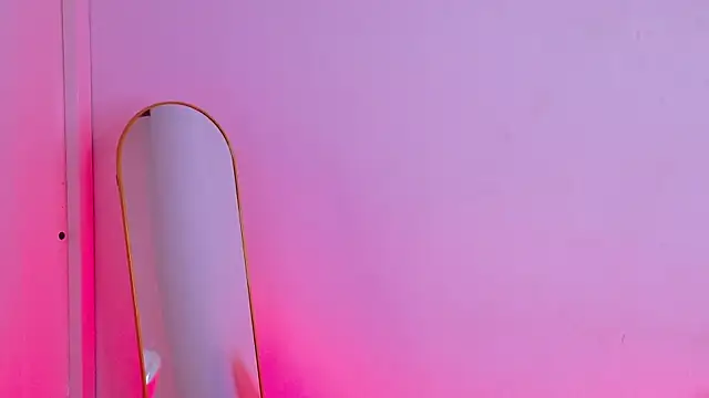 LeahAngell 실시간 채팅방