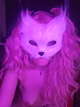lilianroses' Live Chat Room