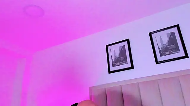 CatalinaSaanz – live chatrum