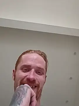 RightishResolve Live Chatrum