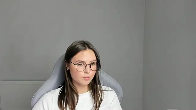 Regina_cute_'s Live Chat Room