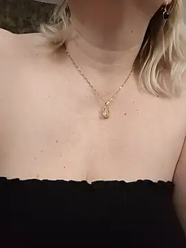 I_amVeronicle – live chatrum