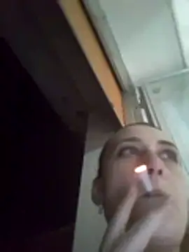 DARKLUNA_3 Live Chatraum