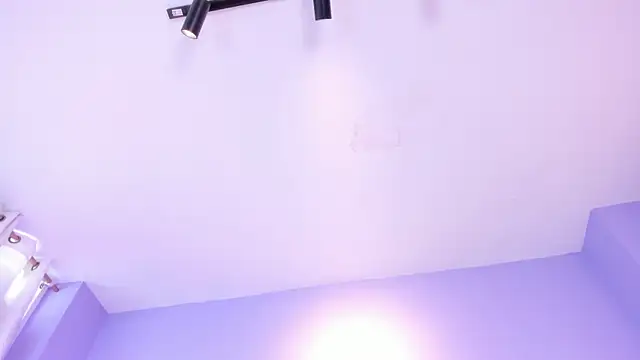 SiennaMoore: δωμάτιο απευθείας συνομιλίας