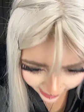 lya_nekko_ Adlı Modelin Canlı Sohbet Odası