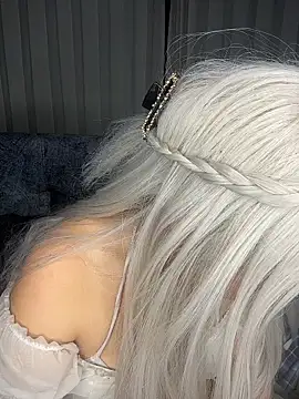 Chat ao vivo de lya_nekko_