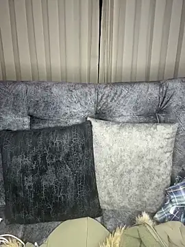 Bilik Sembang Langsung lya_nekko_