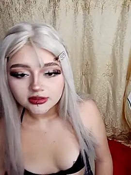 lya_nekko_ Adlı Modelin Canlı Sohbet Odası
