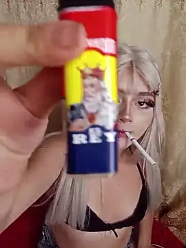 Chat ao vivo de lya_nekko_