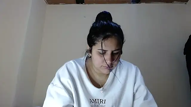 Sala de chat ao vivo de Electra_0785