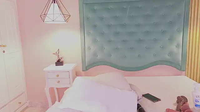ninaavelvett Live Chatraum