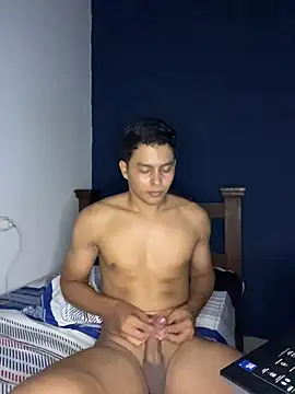 Seks show uživo modela Angel_7020 na kameri