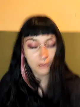 Lola_bunnydoll's Live Chat Room