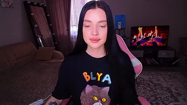 yoursLina Cameră chat live