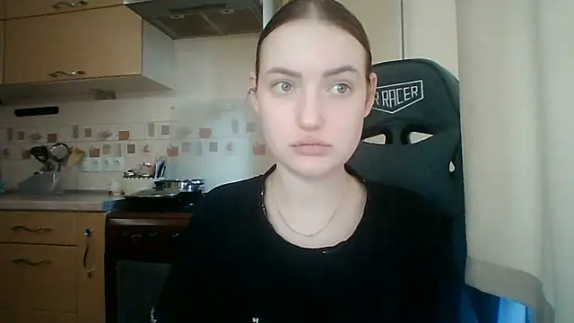 Chat soba uživo modela Lisanta