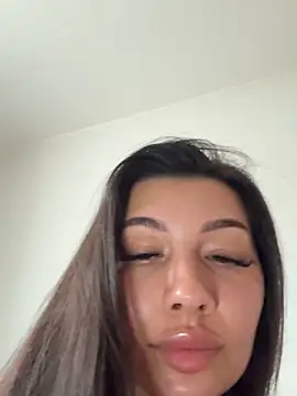 Živá chatovací místnost AvaKinsley_