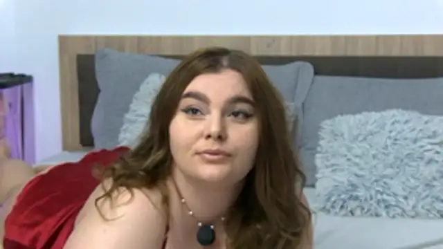 Živá chatovací místnost SolangeRay